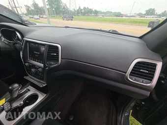 2018 Jeep Grand Cherokee Altitude Edition - miniatura 19
