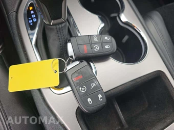 2018 Jeep Grand Cherokee Altitude Edition - miniatura 8