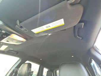 2018 Jeep Grand Cherokee Altitude Edition - miniatura 8