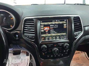 2018 Jeep Grand Cherokee Altitude Edition – miniatura 11