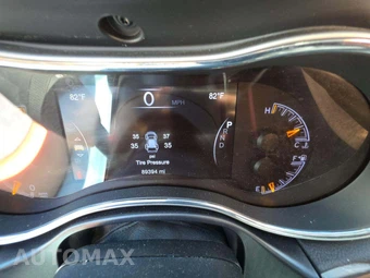2018 Jeep Grand Cherokee Altitude Edition - miniatura 9