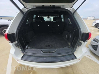 2018 Jeep Grand Cherokee Altitude Edition - miniatura 14