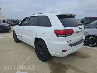 2018 Jeep Grand Cherokee Altitude Edition - miniatura 2