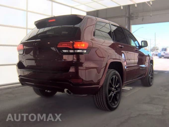 2018 Jeep Grand Cherokee Altitude Edition – miniatura 4