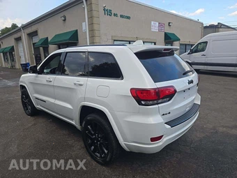 2018 Jeep Grand Cherokee Altitude Edition - miniatura 2