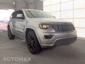 2018 Jeep Grand Cherokee Altitude Edition - miniatura 3