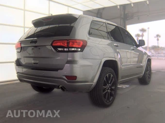 2018 Jeep Grand Cherokee Altitude Edition - miniatura 4