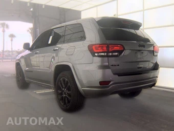 2018 Jeep Grand Cherokee Altitude Edition - miniatura 6