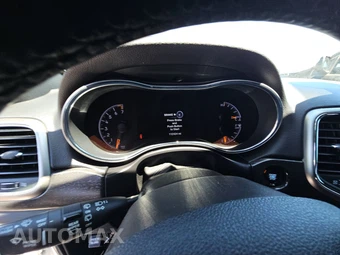 2018 Jeep Grand Cherokee Altitude Edition - miniatura 12