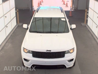 2018 Jeep Grand Cherokee Altitude Edition - miniatura 2