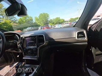 2018 Jeep Grand Cherokee Altitude Edition - miniatura 19