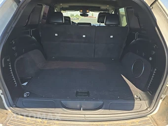 2018 Jeep Grand Cherokee Altitude Edition - miniatura 17