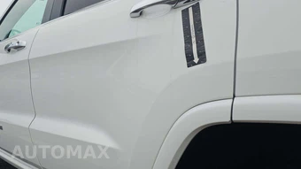 2018 Jeep Grand Cherokee Overland - miniatura 30