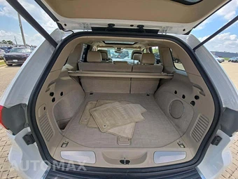 2018 Jeep Grand Cherokee Overland - miniatura 11