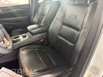 2018 Jeep Grand Cherokee Overland - miniatura 36