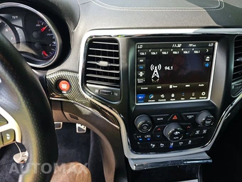2018 Jeep Grand Cherokee SRT - miniatura 11