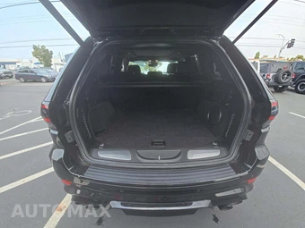 2018 Jeep Grand Cherokee SRT - miniatura 11