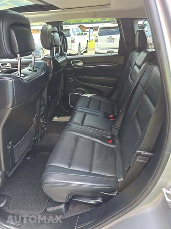 2018 Jeep Grand Cherokee Summit - miniatura 13