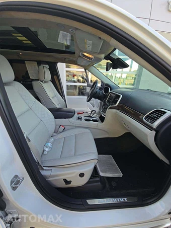 2018 Jeep Grand Cherokee Summit - miniatura 18
