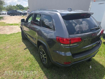 2018 Jeep Grand Cherokee Trailhawk - miniatura 2