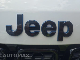 2018 Jeep Grand Cherokee Upland Edition – miniatura 15