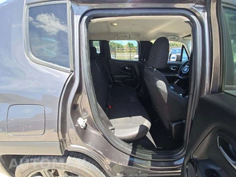 2018 Jeep Renegade Altitude Edition – miniatura 16