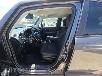 2018 Jeep Renegade Altitude Edition – miniatura 6