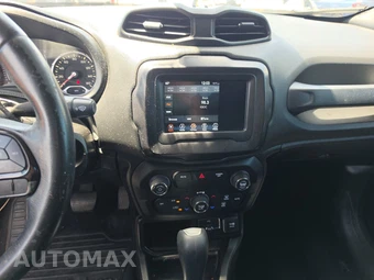 2018 Jeep Renegade Altitude Edition - miniatura 11