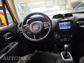 2018 Jeep Renegade Altitude Edition – miniatura 8