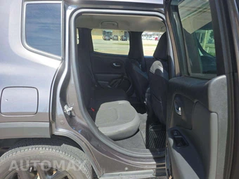 2018 Jeep Renegade Altitude Edition – miniatura 13
