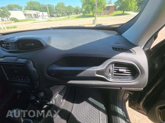 2018 Jeep Renegade Altitude Edition – miniatura 16