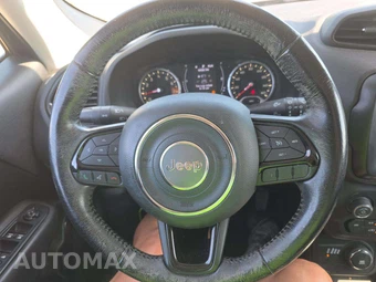 2018 Jeep Renegade Altitude Edition – miniatura 19