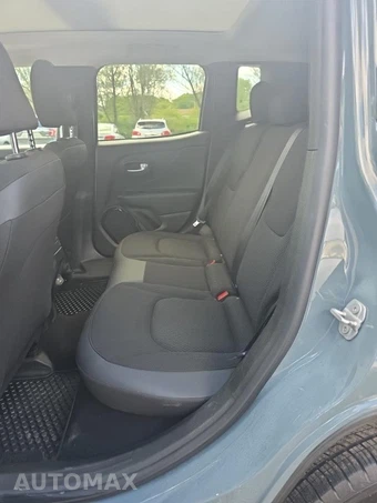 2018 Jeep Renegade Altitude Edition – miniatura 16