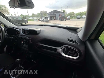 2018 Jeep Renegade Latitude - miniatura 19