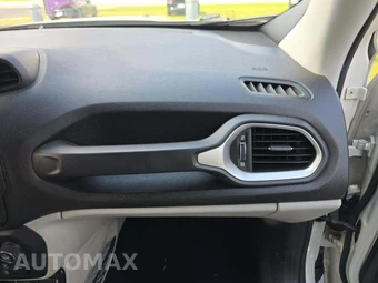 2018 Jeep Renegade Latitude - miniatura 19