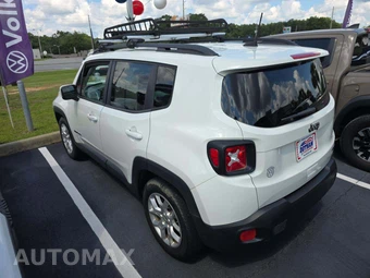 2018 Jeep Renegade Latitude - miniatura 2