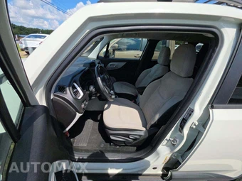 2018 Jeep Renegade Latitude - miniatura 6