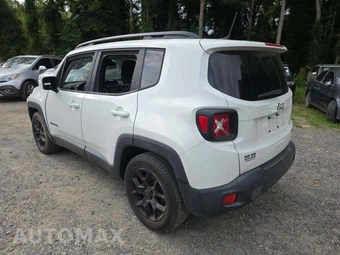 2018 Jeep Renegade Latitude – miniatura 2