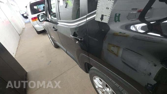 2018 Jeep Renegade Latitude – miniatura 23