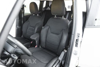 2018 Jeep Renegade Latitude - miniatura 24