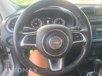 2018 Jeep Renegade Latitude - miniatura 16