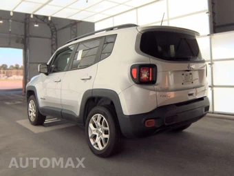 2018 Jeep Renegade Latitude - miniatura 8