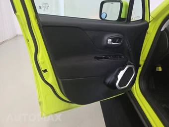 2018 Jeep Renegade Latitude – miniatura 9