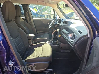 2018 Jeep Renegade Latitude – miniatura 8