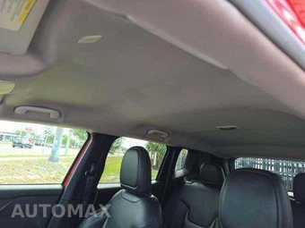 2018 Jeep Renegade Limited – miniatura 10