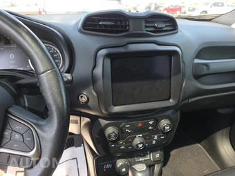 2018 Jeep Renegade Limited - miniatura 11