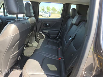 2018 Jeep Renegade Limited - miniatura 13
