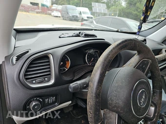 2018 Jeep Renegade Limited - miniatura 12