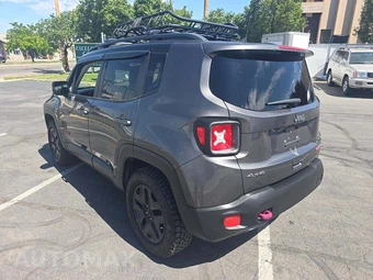2018 Jeep Renegade Trailhawk – miniatura 2