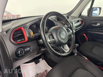 2018 Jeep Renegade Trailhawk - miniatura 10